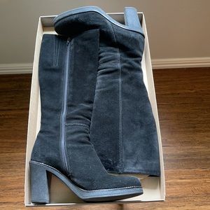 La Canadienne Black Suede Boots